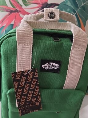 Vans Lowkey MINI Backpack with Cream Handles and Front Pocket.